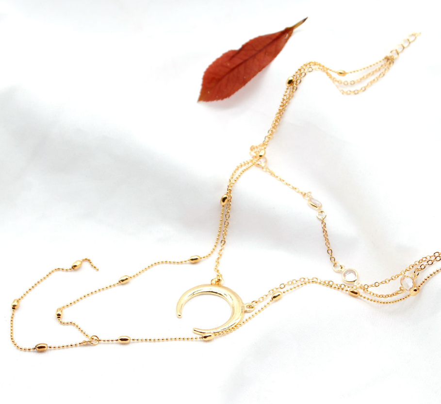 Fashion multilayer crescent moon choker Necklace