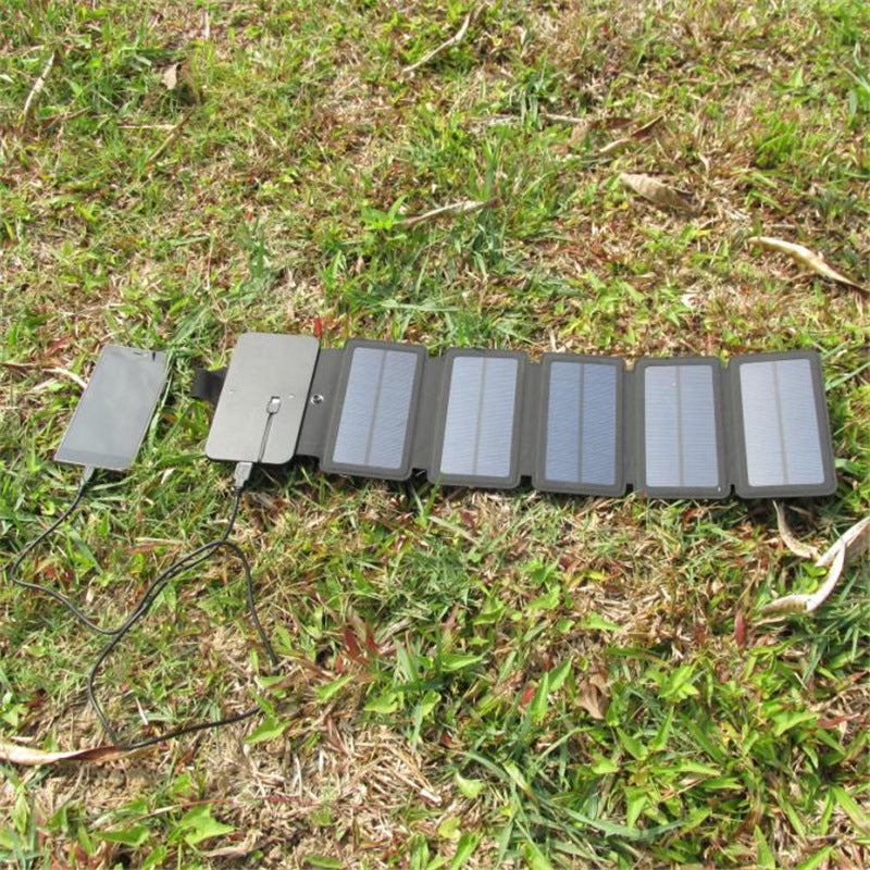 Outdoor Folding Solar Panel.