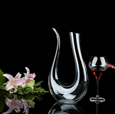 crystal-1500ml  U-Shaped decanter Crytal.